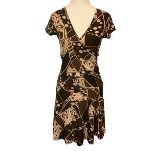 PRENDA ABSTRACT DESIGN SHORT SLEEVE V-NECK MIDI DRESS/ Size S